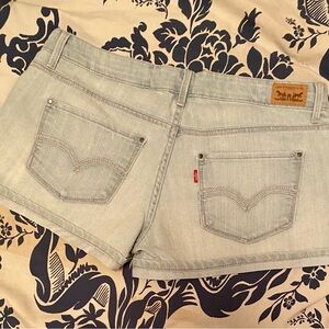 Levi Shorty shorts 9